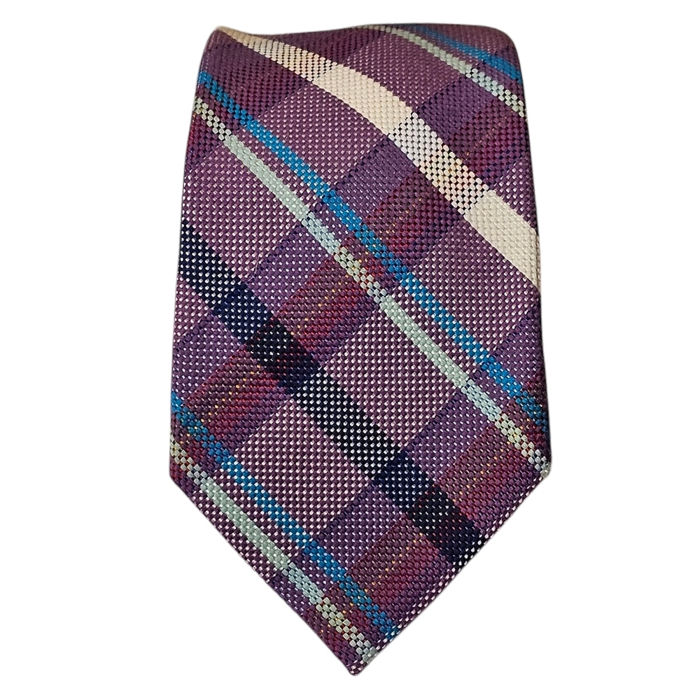 ROUNDTREE & YORKE TIE